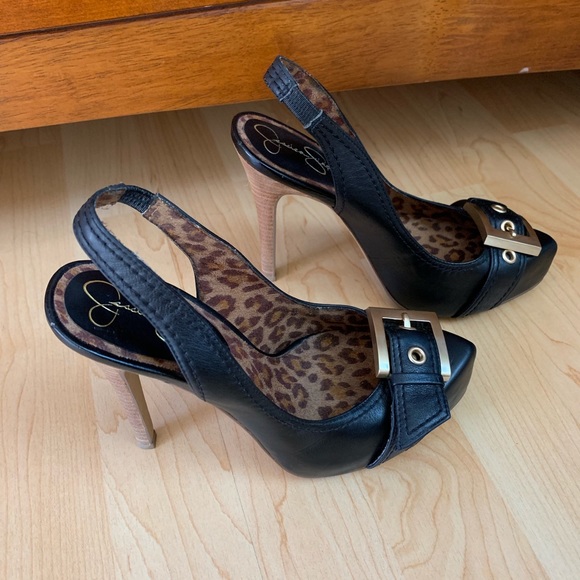 Jessica Simpson Slingback Pumps - Picture 2 of 4